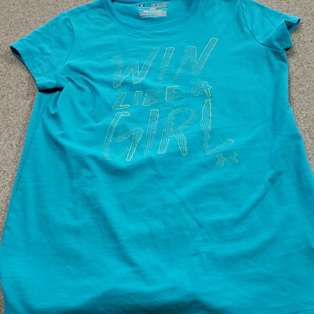 Under armour girl shirt